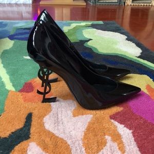 YSL Monogram black pumps like new